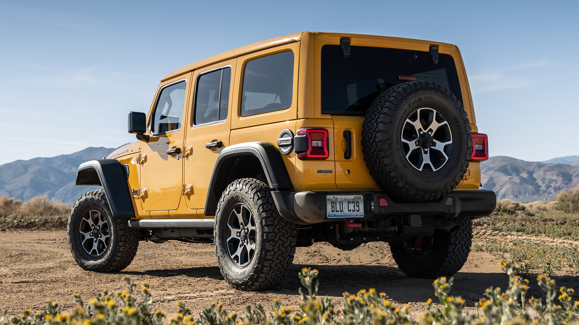 2020-Jeep-Wrangler-Unlimited-Rubicon-EcoDiesel-23