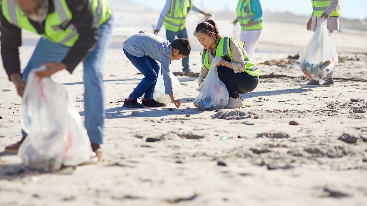 Join the Movement: 6 Global Beach Clean-Up Events You Can Participate In