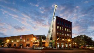 Louisville Slugger Museum & Factory, iBestTravel