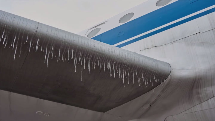 Extreme Cold and Its Impact on Flight: What Temperatures Ground Airplanes (Video)